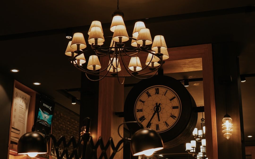 Photo Elegant chandelier