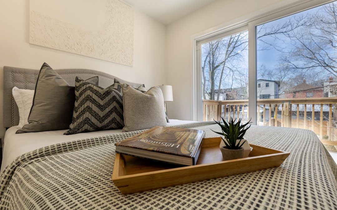 Photo flower floor lamp